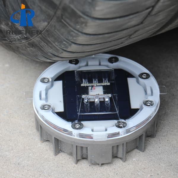 <h3>Tempered Glass Led Road Stud Light Manufacturer In China </h3>
